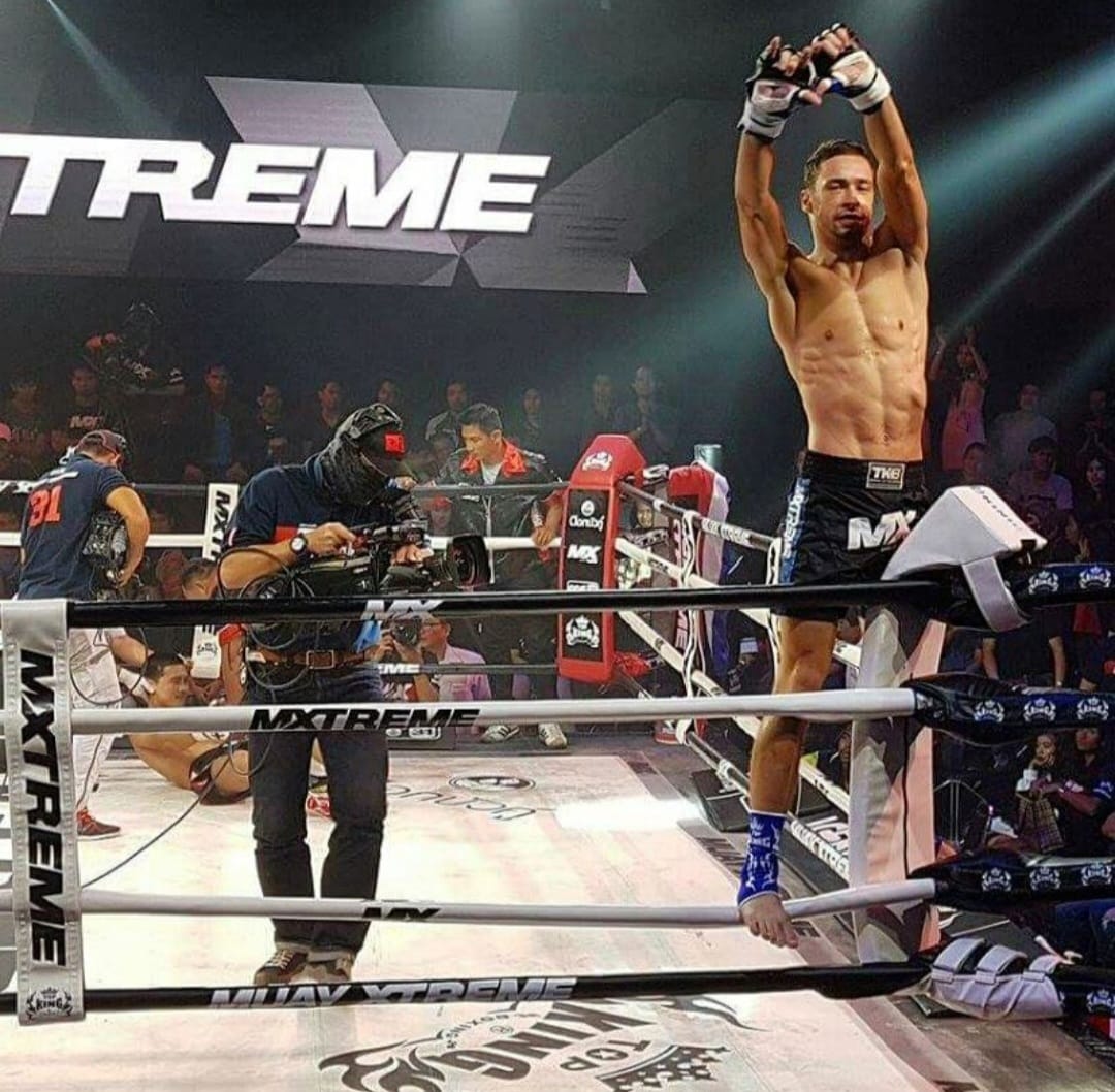 Brian Denis after his win at the MX CHAMPION FIGHTING TOURNAMENT